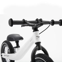 Laden Sie das Bild in den Galerie-Viewer, Bentley Balance Fahrrad